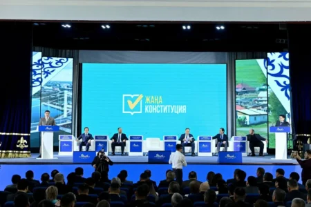 Уәлидің тезисі: Ауыл тағдыры жаңа Конституцияның негізгі қағидасы Абай облысы Конститутция талқылау