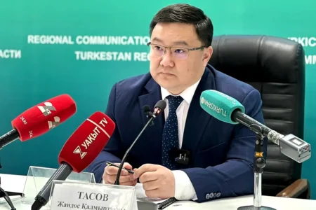 Кентауда 200 үй жөнделіп, мыңдаған тұрғын қуанышқа кенелді Жандос Тасов