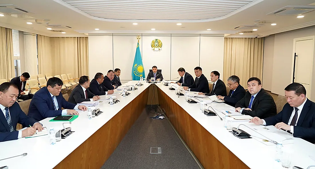 Әкімдіктегі кездесу