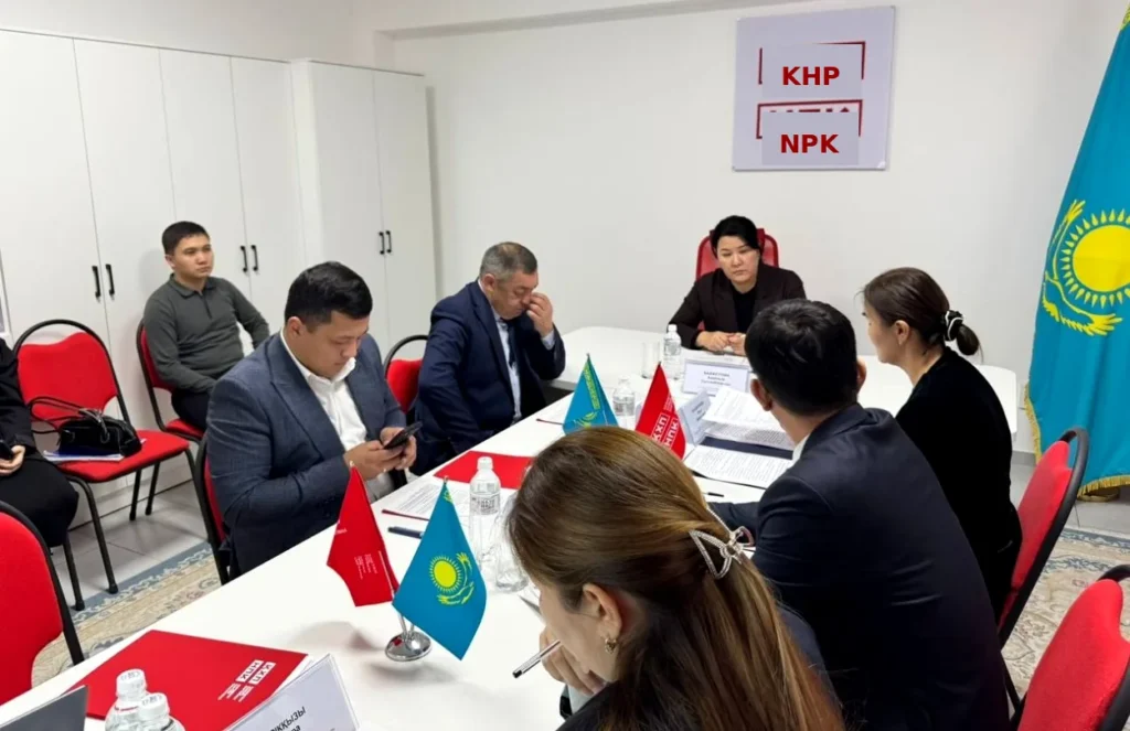Конституциялық реформа: Әділетті Қазақстанға апарар жол Қазақстан Халық партиясы