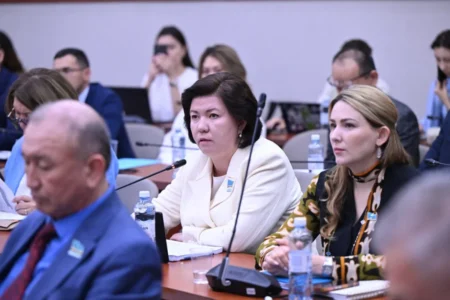 жұлдыз сүлейменова