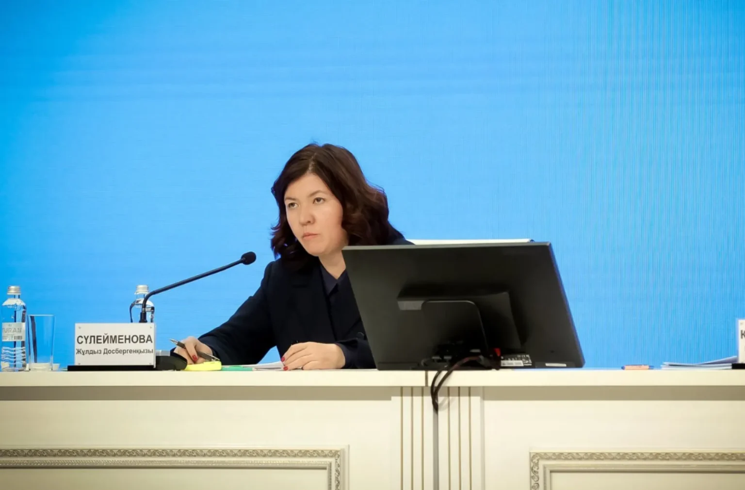 Құлсарыдағы балта көтерген бала: директор қызметтен кетіп, комиссия іске кірісті жұлдыз сүлейменова құлсары