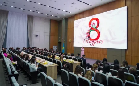 Түркістандағы аруларға көрсетілген ерекше құрмет көпшілікті сүйсінтті 8 наурыз