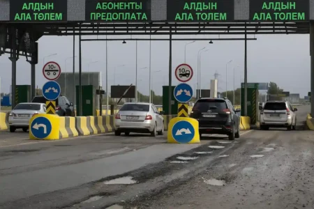 Жүргізушілерге жеңілдік: ақылы жолдың төлем мерзімі ұзартылды ақылы жолдар