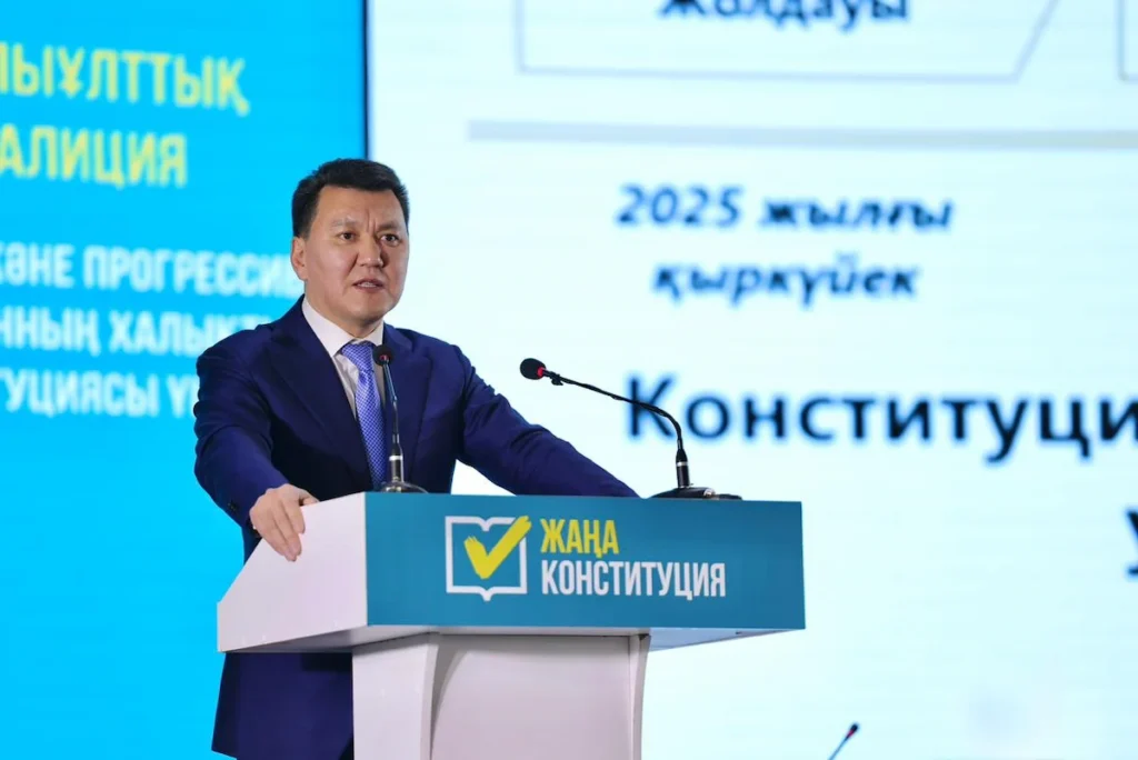 Ерлан Қарин Егемендік пен Тәуелсіздікке неліктен ерекше мән берілгенін түсіндірді Ерлан Қарин