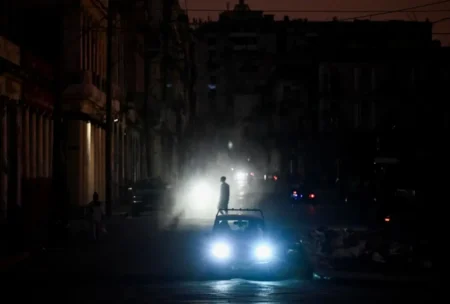 Кубада 10 миллион адам жарықсыз қалды Куба блэкаут