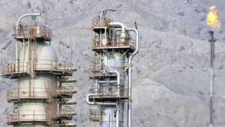 Катарға соққы: Жаһандық газ нарығы шайқалды газ