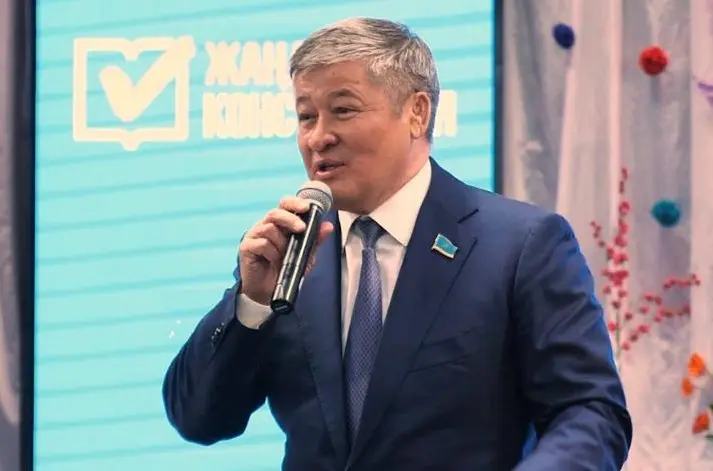 Дәулет Тұрлыханов