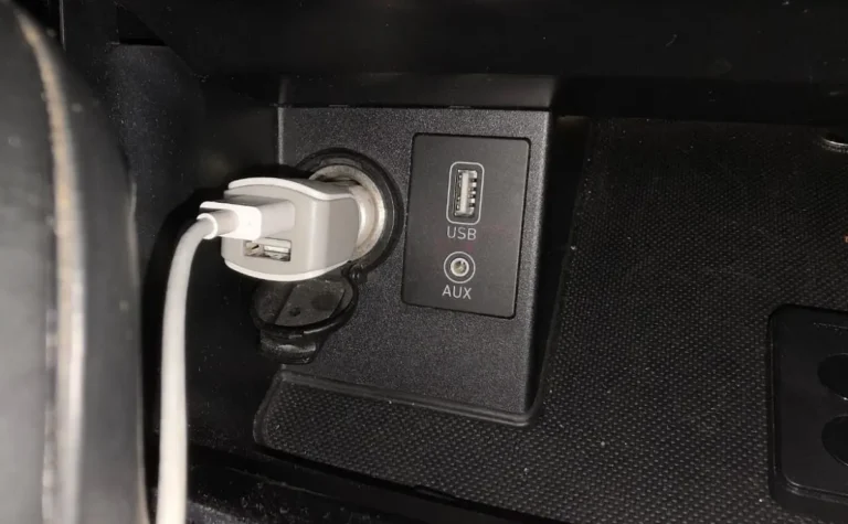 USB порт авто