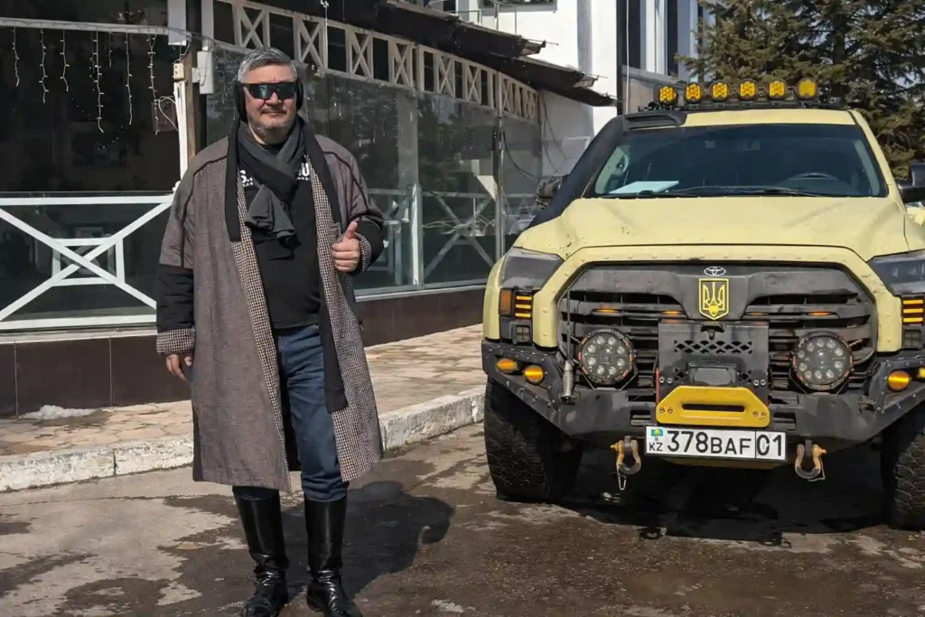 Ұлттық киім арқылы кім екенімізді көрсетеміз – Арман Шораев Арман Шораев