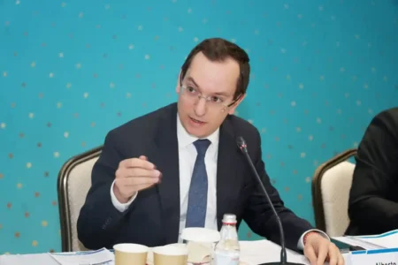 Жаңа Конституция: Қазақстан «адам капиталына» басымдық бермек реформа қазақстан