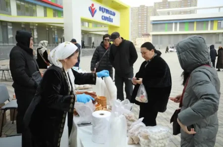 Маңғыстаулықтар референдумда мерекелік көңіл-күймен дауыс беруде дауыс