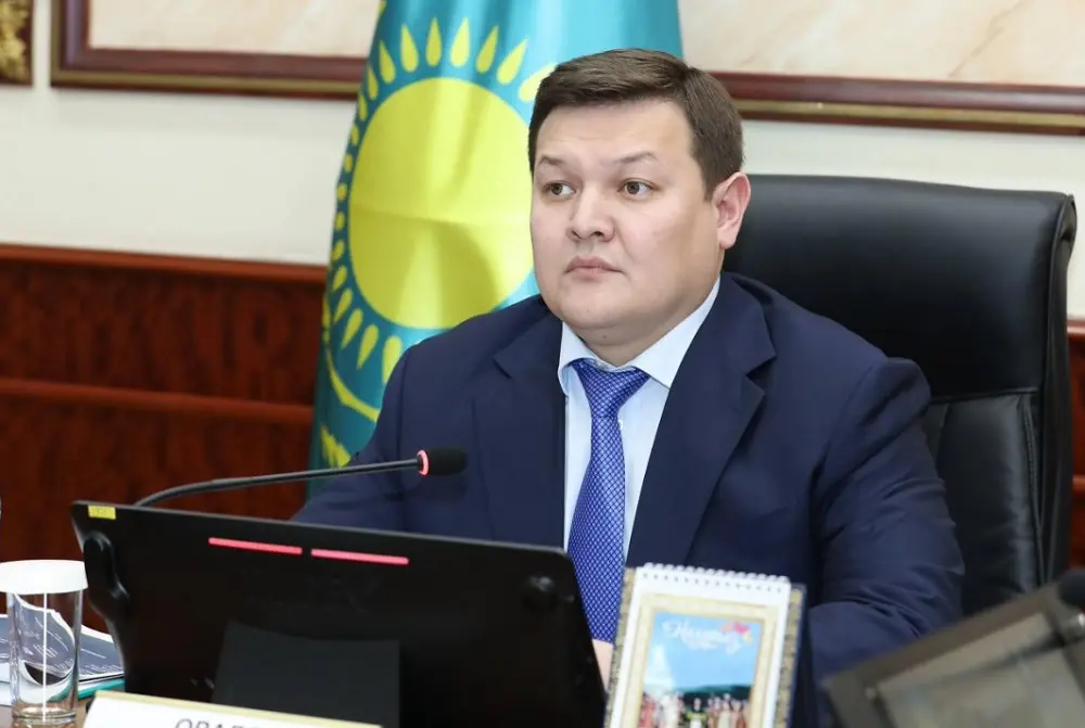 Асхат Оралов