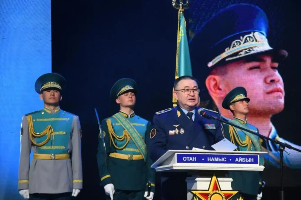 Әскер қатарына шақырылған 1400 жас: Олар қандай сынақтарға дайын болуы тиіс әскер