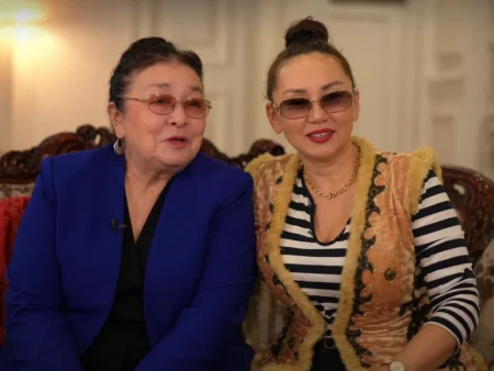 Меруерт Утекешева объяснила, почему Баян Алагузова решила ей помочь баян алагузова камзол