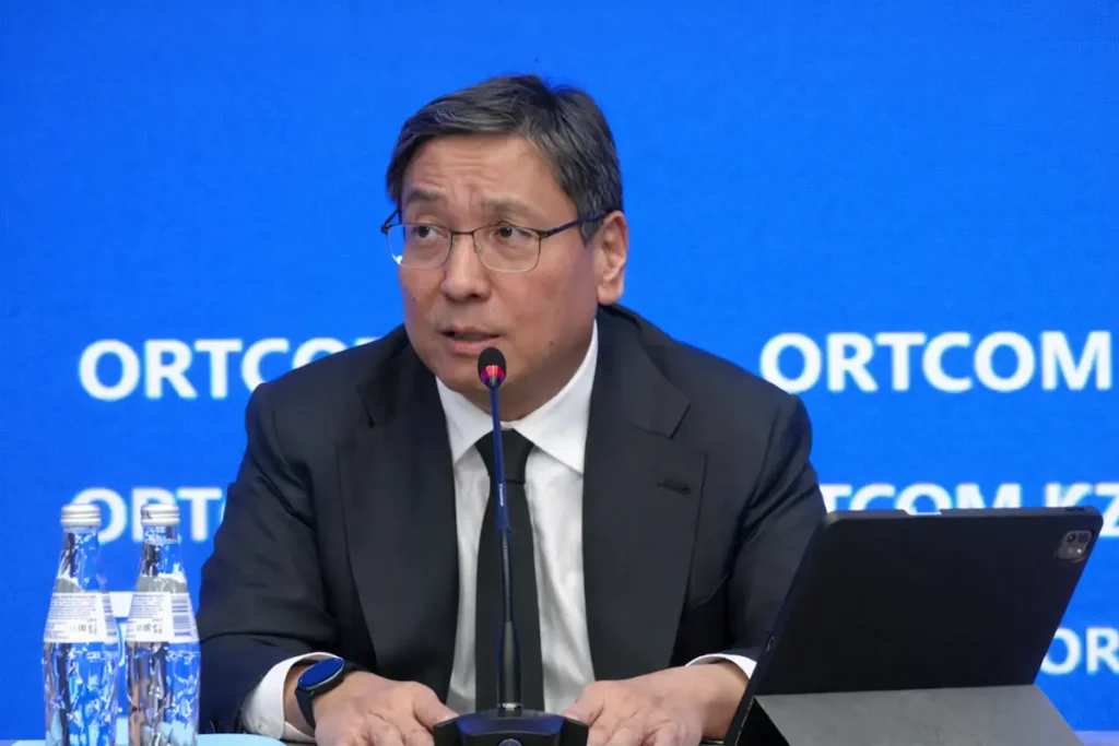 Ерболат Досаевтың құлдырауы: Соңғы айларда бірнеше маңызды қызметтен босатылды Ерболат Досаев