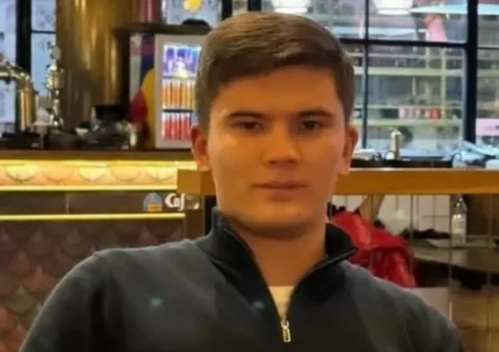 Ернұр Алмахан тағдыры: Дубай соты жас жігітке өмір бойына үкім шығарды Ернұр Алмахан