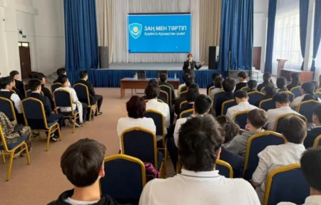 Заң мен тәртіп: Астана мектеп оқушысына дроппер мен дипфейк қаупі ашық айтылды Заң мен тәртіп