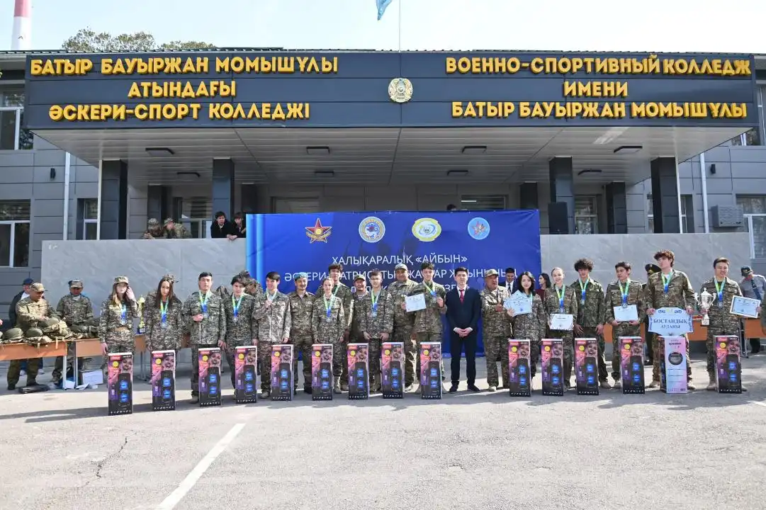 сарбаздар