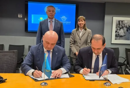 650 млрд тенге и подпись в Вашингтоне: Казахстан начинает мегапроект Караганда — Жезказган Караганда - Жезказган