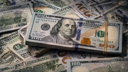 Астана выше рынка: как меняются курсы валют в обменниках 26 апреля курс тенге доллар