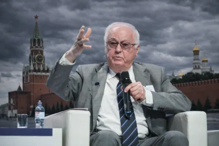 Путинді ешкім тыңдамайды: Танымал академик Ресейдегі жағдайды бүкпесіз айтты Ресей экономикасы