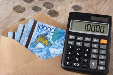 Калькулятормен шешілетін мәселе емес: депутат жалақыны күрт көтеруге қарсы шықты жалақы 2026