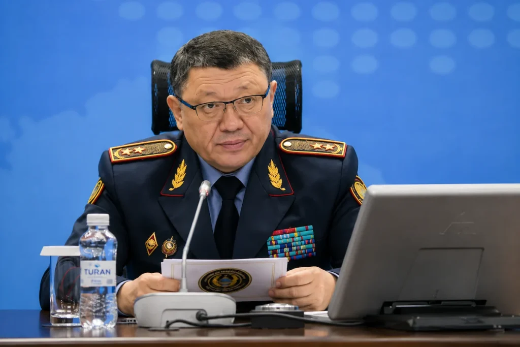 Амнистия в Казахстане: кто может выйти на свободу, а кому срок только сократят Амнистия в Казахстане