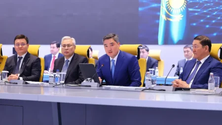 Бектеновтің қатаң талабы: Инвестор өтінішін созбалаңға салғандар жауап береді Үкімет