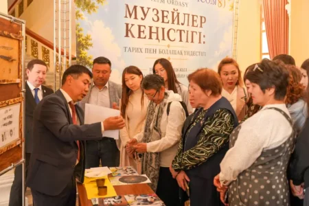 Ғылым ордасында тарих, өнер және ғылым үндестігі дәріптелді Көрме