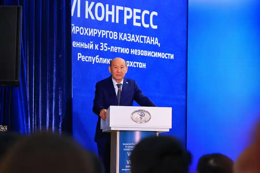Ақшолақов Болат