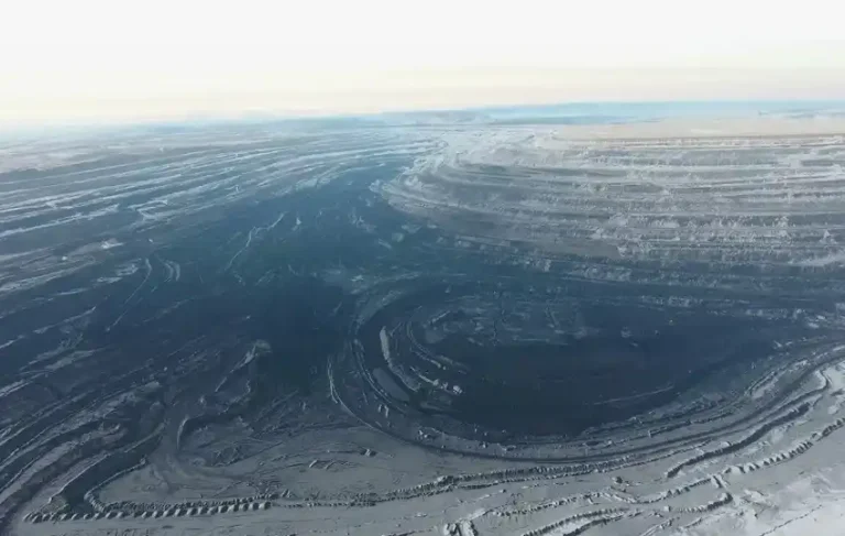Богатырь көмір кеніші