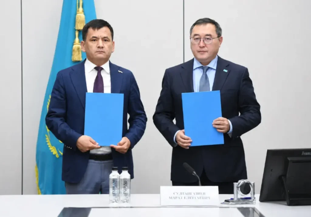 Кітап оқитын өңір: Алматы облысында жаңа ағартушылық жоба басталды Кітап оқитын ұлт