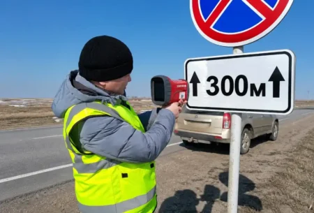 Қазақстанда жол белгілері жаппай тексеріледі: Ескірген және қажетсіз белгілер алынады жол белгісі