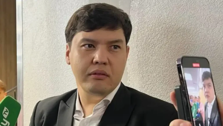 Айтбек