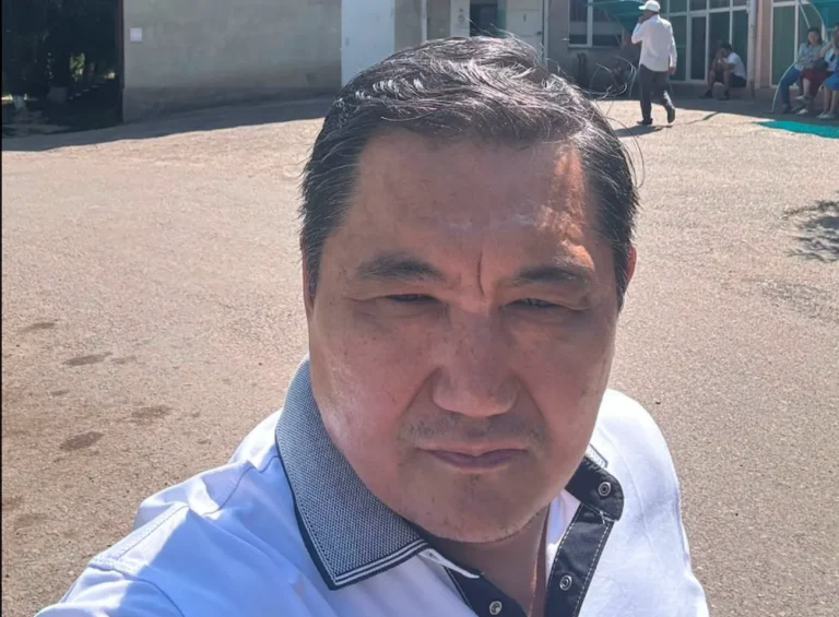 «Несколько суток почти не спали»: Бакытжан Базарбек сделал заявление после тяжёлого ДТП бақытжан базарбек жол апаты
