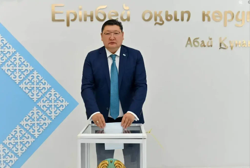 Абай облысының әкімі Семейде өз таңдауын жасады дауыс беру