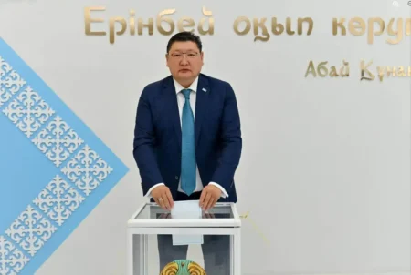 Абай облысының әкімі Семейде өз таңдауын жасады дауыс беру