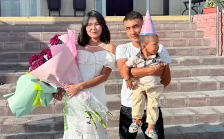 Екі таңдау, бір қуаныш: Алатаулық отбасы сайлау күнін ерекше атап өтті