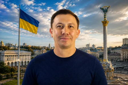 Қазақ боксының аңызына айып тағылды: Головкин Украинадағы атышулы базаға кірді Геннадий Головкин