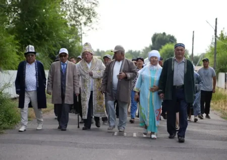 Шеңгелдідегі ерекше бірлік: Бір көшенің 100 тұрғыны таңдау жасады Алматы