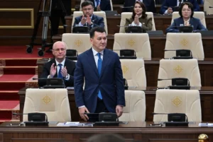 ерлан карин