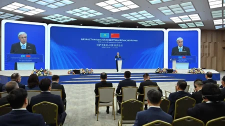 Еуропаға төте жол: Қазақстанда қандай жаңа көлік бағыттары ашылады? Еуропаға төте жол: Қазақстанда қандай жаңа көлік бағыттары ашылады? тақырыбы бойынша иллюстрациялық сурет
