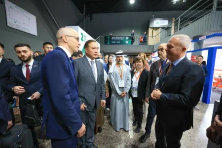 Алматыда мұнай-газ саласының KIOGE 2026 мерейтойлық халықаралық көрмесі басталды Алматыда мұнай-газ саласының KIOGE 2026 мерейтойлық халықаралық көрмесі басталды тақырыбы бойынша иллюстрациялық сурет
