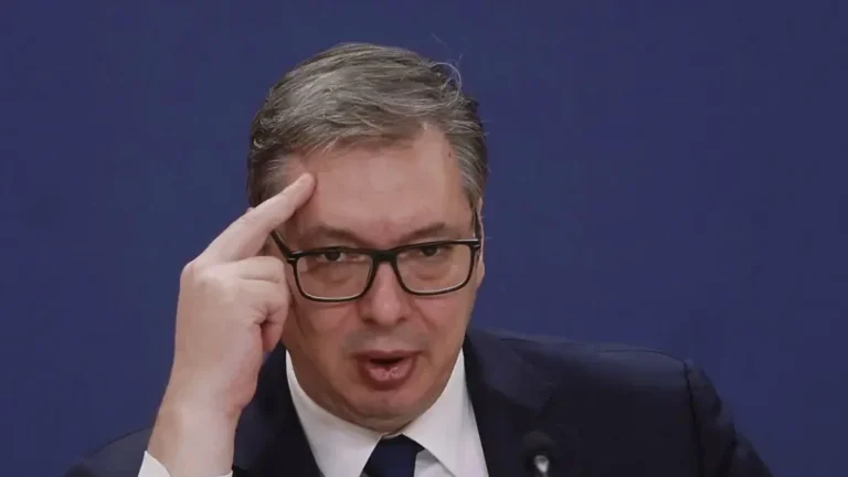 Александр Вучич Сербиядағы парламент сайлауында өз партиясының жеңілгенін мойындады Александр Вучич Сербиядағы парламент сайлауында өз партиясының жеңілгенін мойындады тақырыбы бойынша иллюстрациялық сурет
