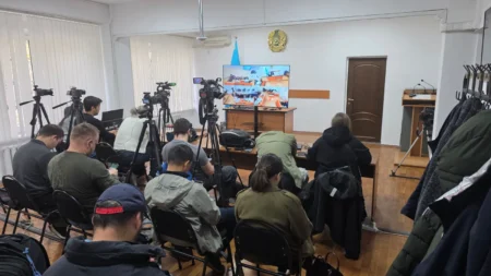 Боқаевтың жеке мобилографы кінәсін мойындап, соттың кезекті отырысы басталды тақырыбы бойынша иллюстрациялық сурет