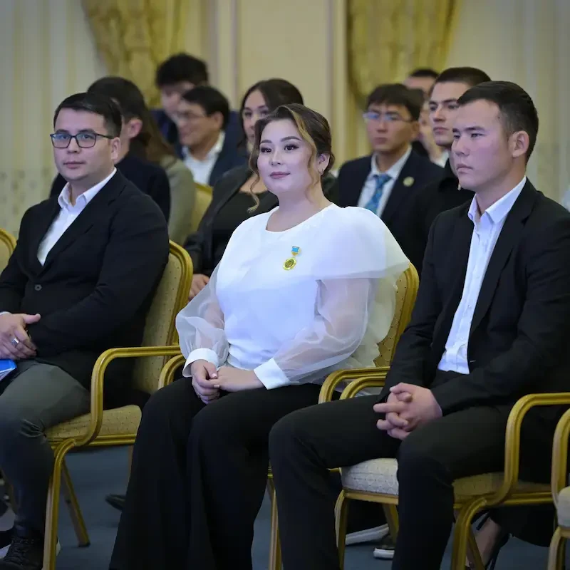 Павлодарда үздік жастарға «Тәуелсіздік ұрпақтары» сыйлығы табысталды: жеңімпаздар кімдер? — тақырып бойынша фото
