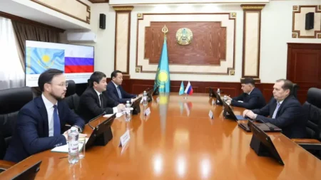 Нұрдәулет Қилыбай Ресейдің Ақтаудағы Бас консулымен кездесті Нұрдәулет Қилыбай Ресейдің Ақтаудағы Бас консулымен кездесті тақырыбы бойынша иллюстрациялық сурет