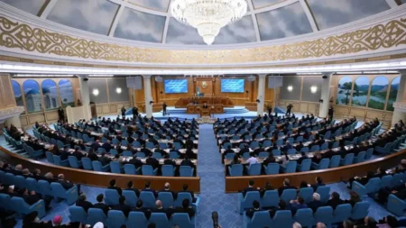Қасым-Жомарт Тоқаев еліміздің алдында тұрған стратегиялық міндеттерді атады Қасым-Жомарт Тоқаев еліміздің алдында тұрған стратегиялық міндеттерді атады тақырыбы бойынша иллюстрациялық сурет