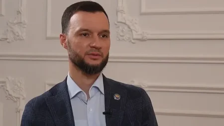 Ауылдағы сауда және несие жүктемесі: шағын дүкендерді қолдау бастамасы Қазақстанда үй жанындағы дүкендерге мемлекеттік қолдауды кеңейту ұсынылды тақырыбы бойынша иллюстрациялық сурет